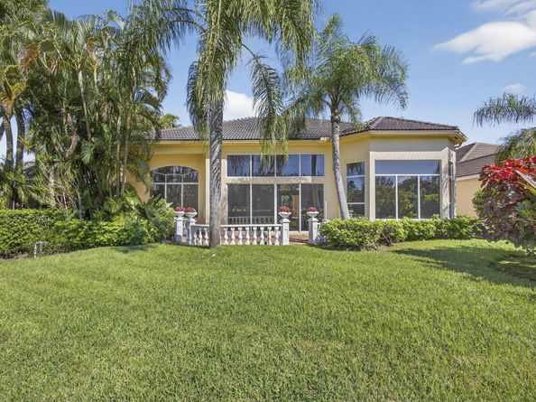 213 Coconut Key Drive, Palm Beach Gardens FL 33418
