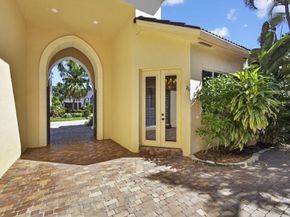 213 Coconut Key Drive, Palm Beach Gardens FL 33418
