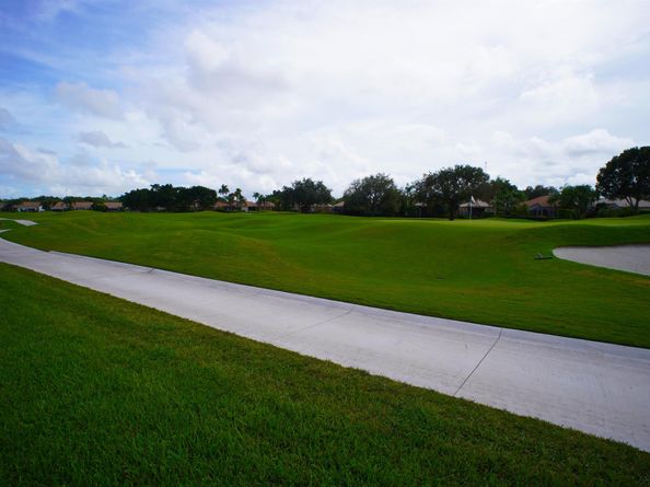 10220 Andover Coach Circle H1, Lake Worth FL 33449