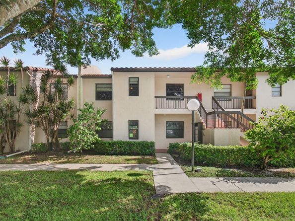 21578 Juego Circle 26d, Boca Raton FL 33433