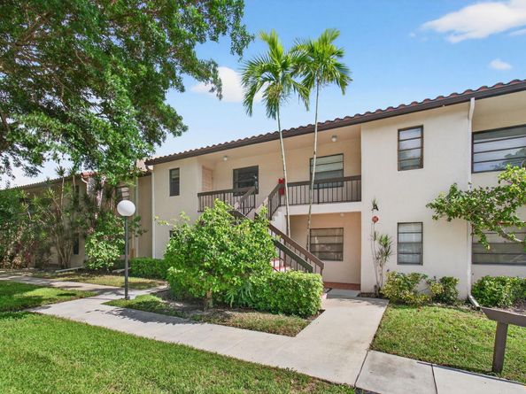 21578 Juego Circle 26d, Boca Raton FL 33433