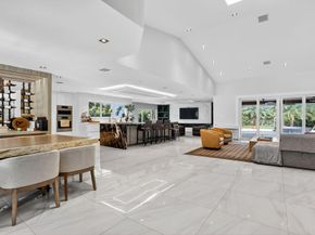 5928 NW 77th Ter, Parkland FL 33067