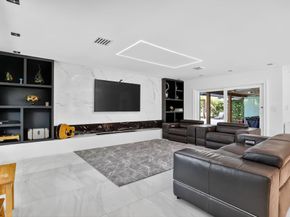5928 NW 77th Ter, Parkland FL 33067