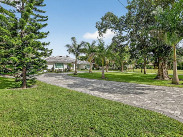 5928 NW 77th Ter, Parkland FL 33067