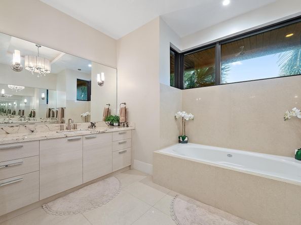 2832 NE 21st Court, Fort Lauderdale FL 33305