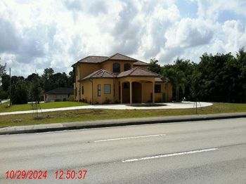 1641 NW 114th Ave