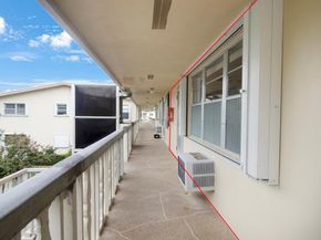 98 Bedford D 98, West Palm Beach FL 33417