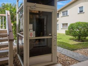 98 Bedford D 98, West Palm Beach FL 33417