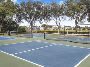 98 Bedford D 98, West Palm Beach FL 33417
