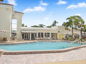 98 Bedford D 98, West Palm Beach FL 33417