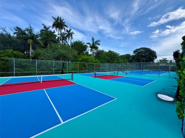 351 NE 19th Pl 109K, Wilton Manors FL 33305