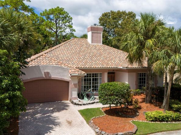 3508 Wildflower Dr, Coral Springs FL 33065