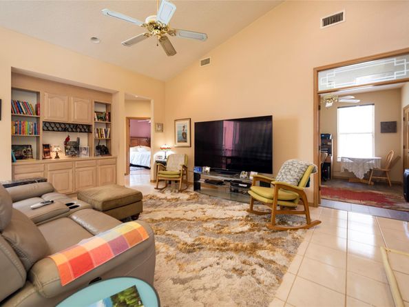 3508 Wildflower Dr, Coral Springs FL 33065