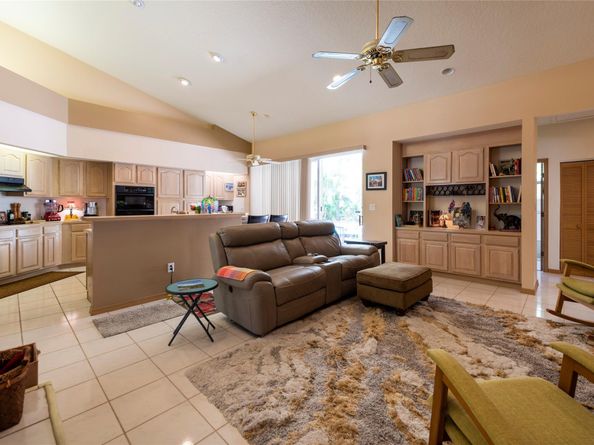 3508 Wildflower Dr, Coral Springs FL 33065