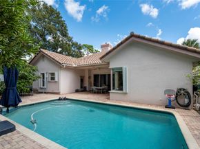 3508 Wildflower Dr, Coral Springs FL 33065