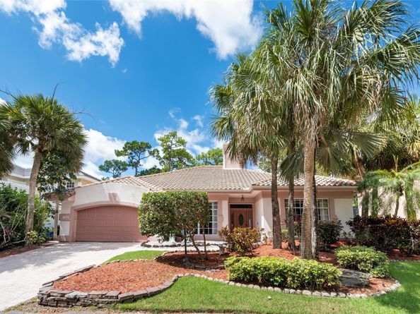 3508 Wildflower Dr, Coral Springs FL 33065