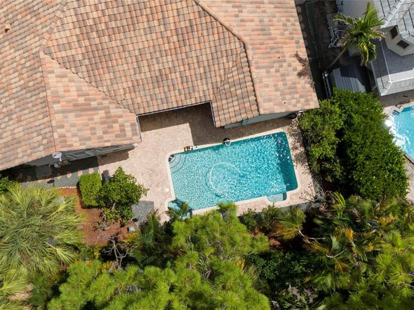 3508 Wildflower Dr, Coral Springs FL 33065