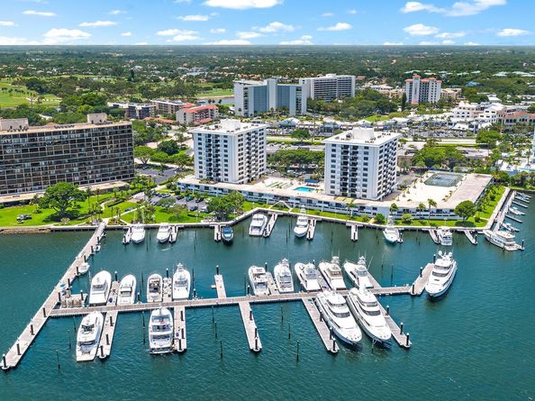 1200 Marine Way D2, North Palm Beach FL 33408