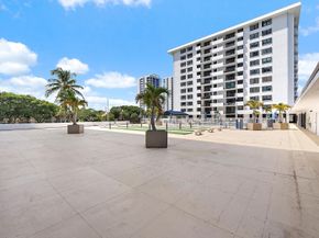 1200 Marine Way D2, North Palm Beach FL 33408