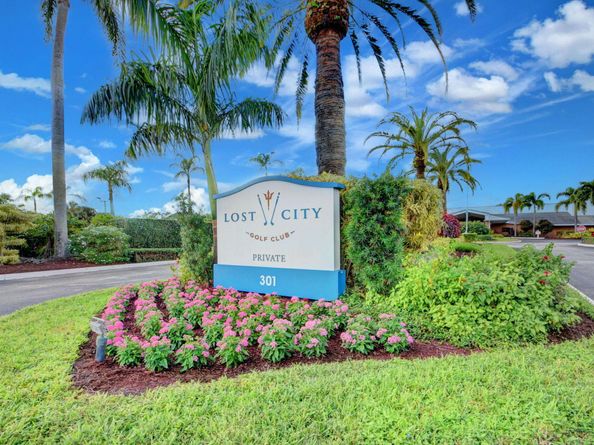 324 Orange Tree Drive 5, Lantana FL 33462