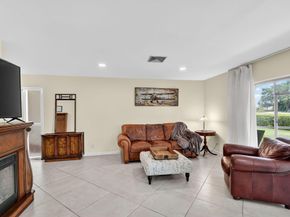 324 Orange Tree Drive 5, Atlantis FL 33462