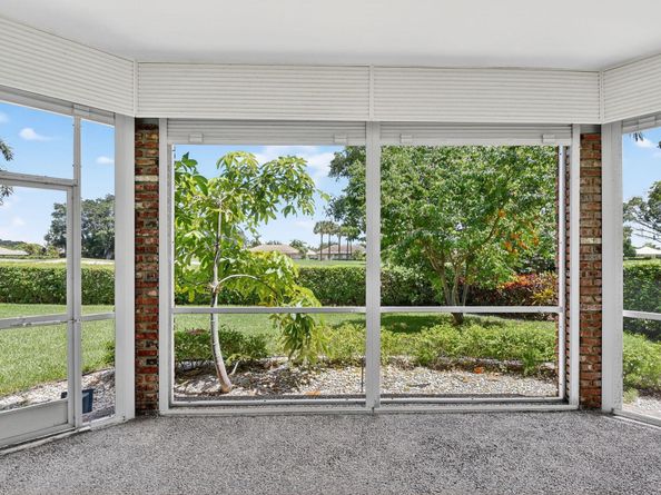 324 Orange Tree Drive 5, Atlantis FL 33462