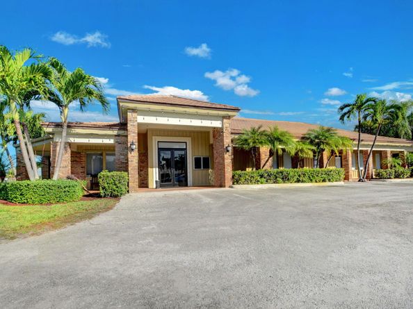 324 Orange Tree Drive 5, Atlantis FL 33462
