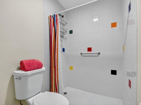 324 Orange Tree Drive 5, Lantana FL 33462