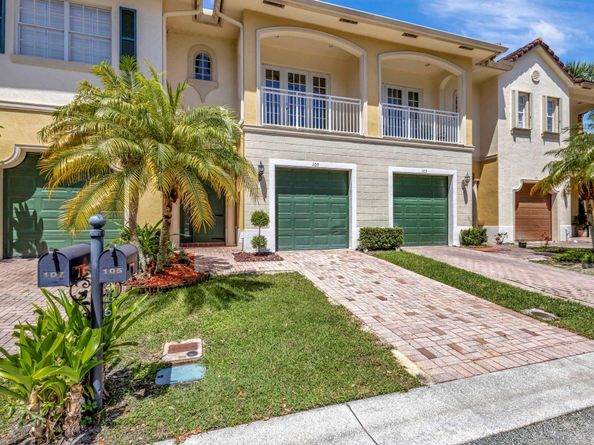 105 Bella Vita Dr 105, Royal Palm Beach FL 33411
