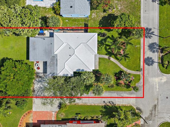 631 S Palmway, Lake Worth Beach FL 33460