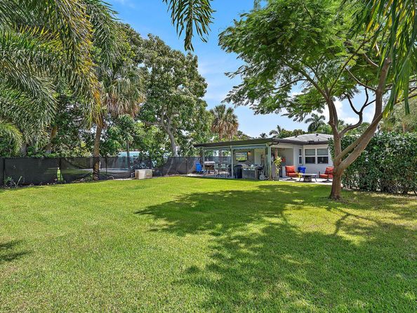 631 S Palmway, Lake Worth Beach FL 33460