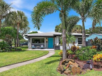 631 S Palmway