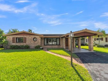1774 NW 39th Pl