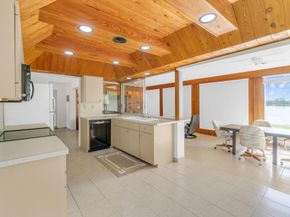 1774 NW 39th Pl, Oakland Park FL 33309