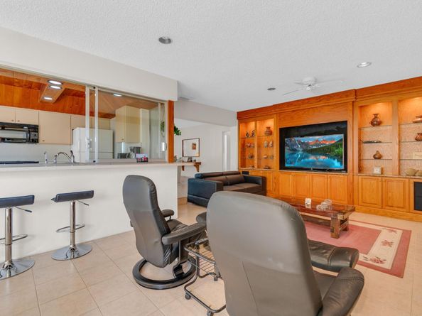 1774 NW 39th Pl, Oakland Park FL 33309