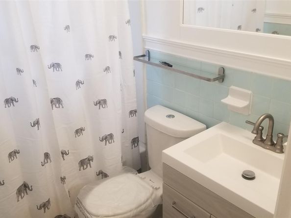1933 Dewey St, Hollywood FL 33020