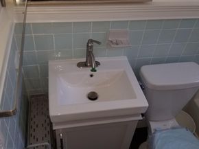 1933 Dewey St, Hollywood FL 33020