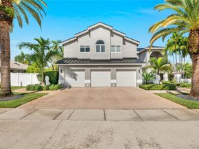 960 NW 201st Ter, Pembroke Pines FL 33029