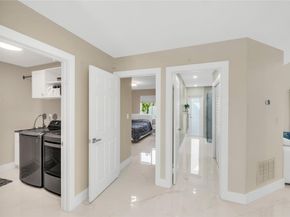 960 NW 201st Ter, Pembroke Pines FL 33029