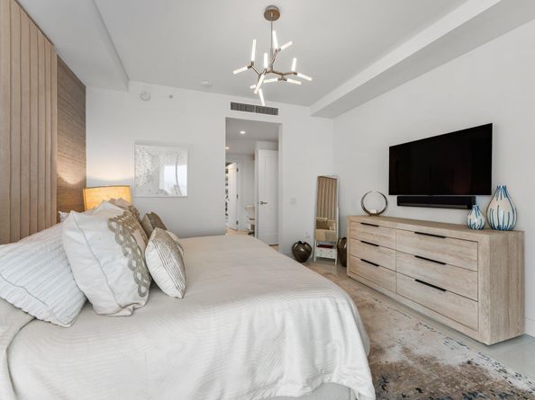 5000 N Ocean Drive 1003, Singer Island FL 33404