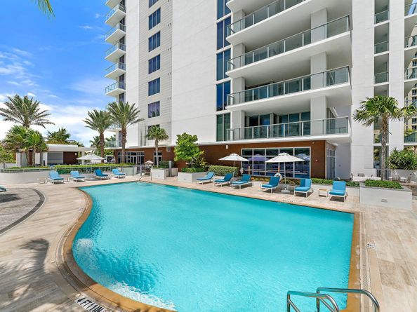 5000 N Ocean Drive 1003, Singer Island FL 33404
