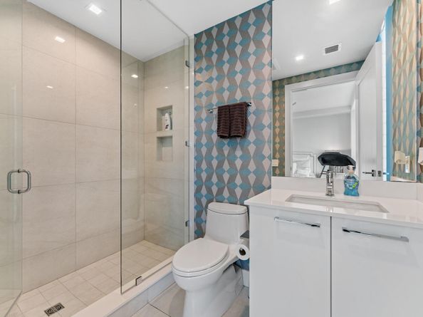 5000 N Ocean Drive 1003, Singer Island FL 33404