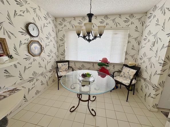7350 N Devon Dr 204, Tamarac FL 33321