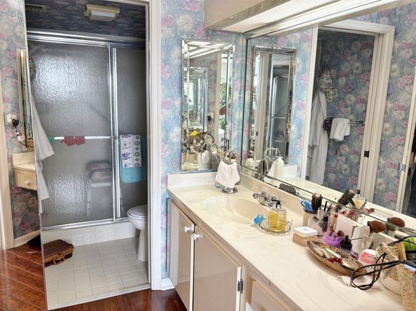7350 N Devon Dr 204, Tamarac FL 33321