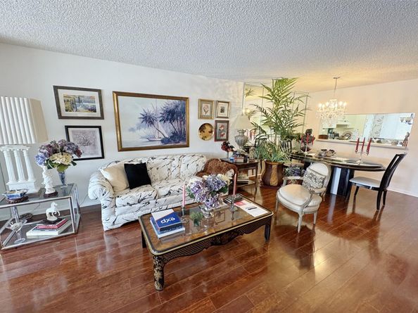 7350 N Devon Dr 204, Tamarac FL 33321