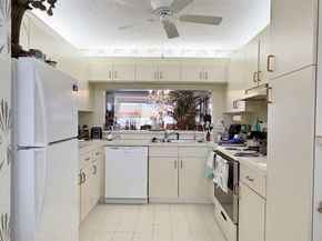 7350 N Devon Dr 204, Tamarac FL 33321