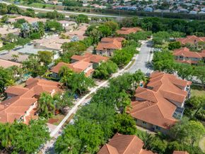 5661 NW 125th Avenue, Coral Springs FL 33076
