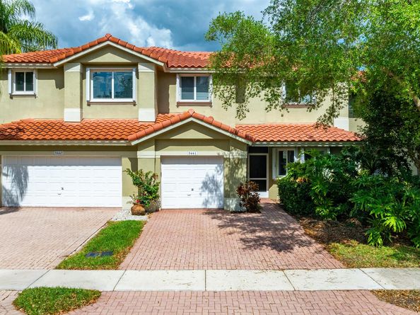 5661 NW 125th Avenue, Coral Springs FL 33076