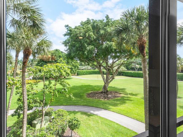 7572 Regency Lake Drive 301, Boca Raton FL 33433