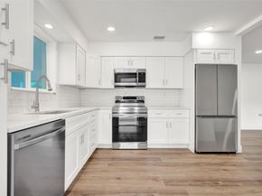 3821 NW 3rd Ave, Oakland Park FL 33309